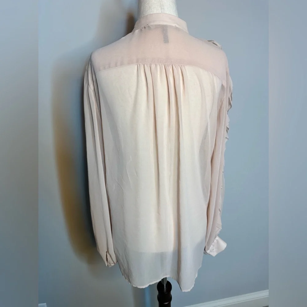 Sz M BCBG Maxazria blush pink ruffled long sleeve key hole sheer blouse